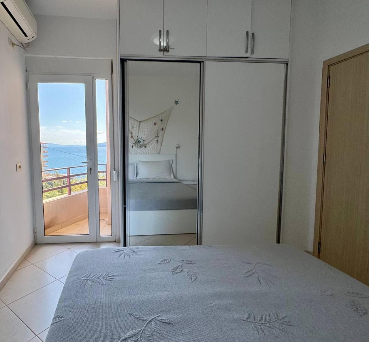 Del Mar Sea View Apartment Sarandë Exterior foto